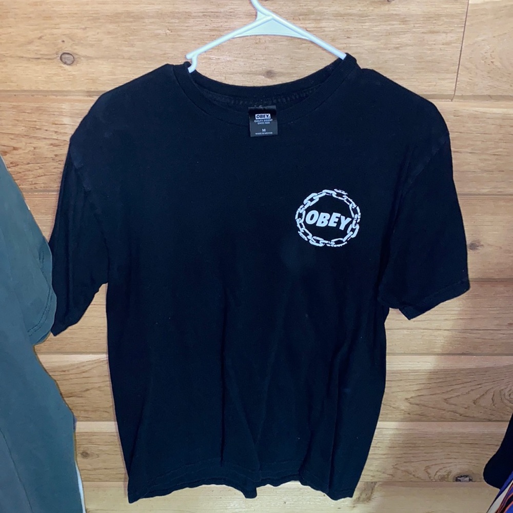 Medium black and white obey tee